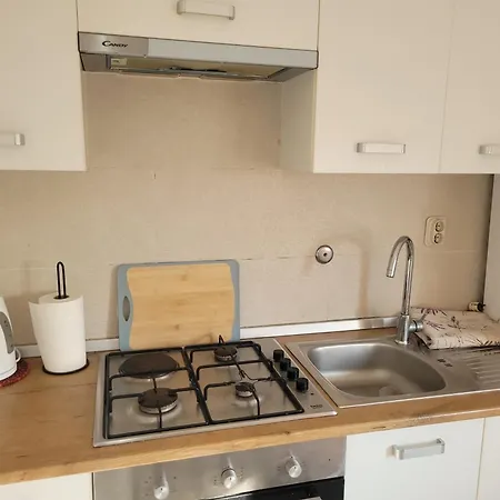 Ferienwohnung Mit Zwei Schlafzimmer Pool Und Jacuzzi Daire