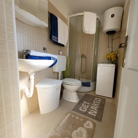 Istrien 200m Apartment Fazana