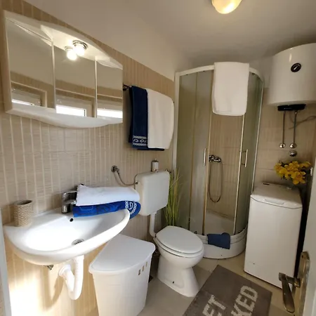 Istrien 200m Apartment *