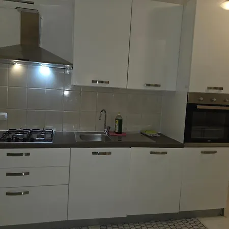 Mit Zwei Schlafzimmer Pool Und Jacuzzi * Fažana