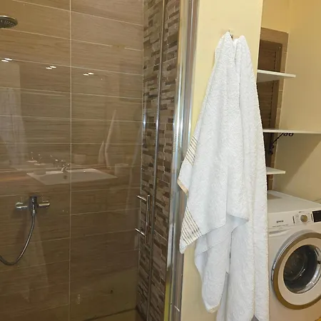 Mit Zwei Schlafzimmer Pool Und Jacuzzi