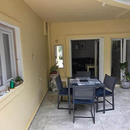 Mit Zwei Schlafzimmer Pool Und Jacuzzi *
